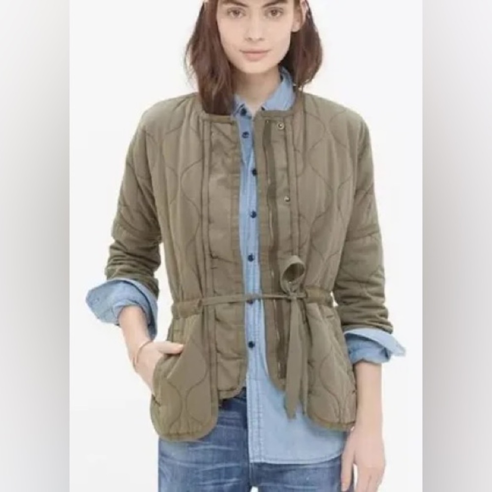 Madewell quilted drawstring utility jacket in olive green